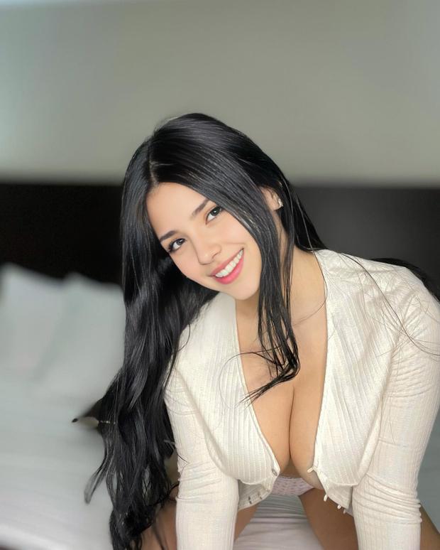 Karla Megan — Sesión Fotográfica