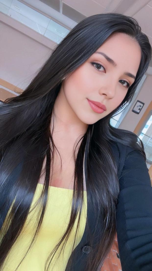 Karla Megan — Especiales