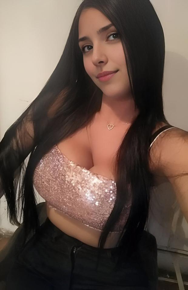 Karla Megan — Sesión Fotográfica